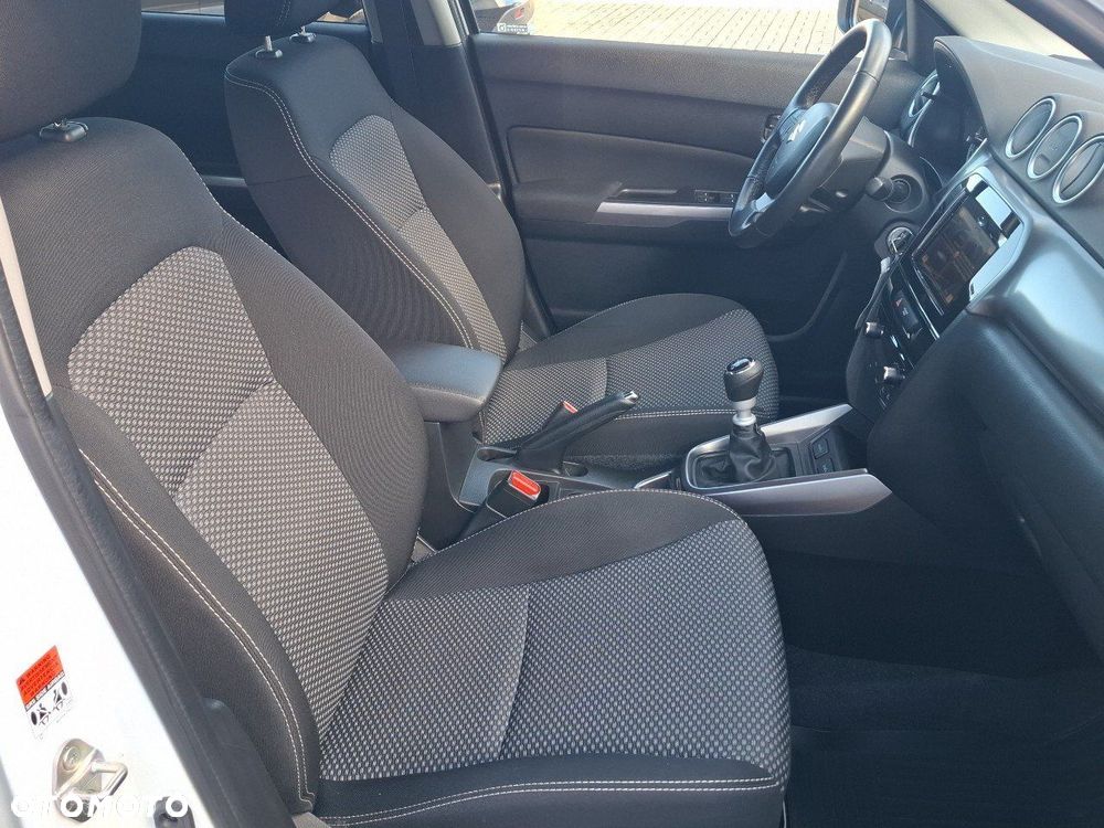 Suzuki Vitara - 20