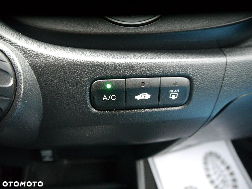 Honda Jazz 1.2 i-VTEC - 28