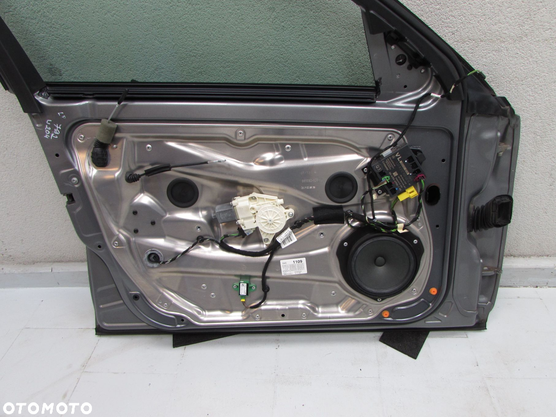 MERCEDES C KLASA W204 LIFT FL 07-14 DRZWI PRZOD LEWE KPL 792 DO ZALOZENIA - 11