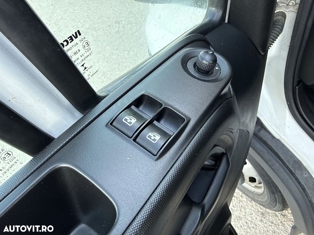 Iveco DAILY - 12