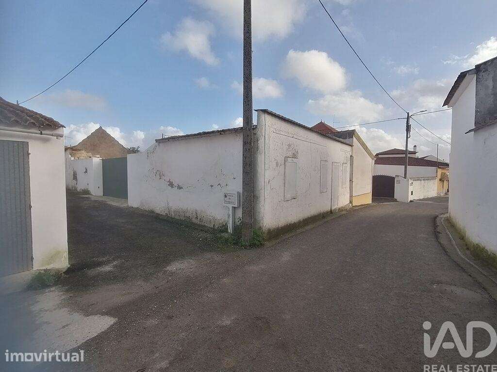 Casa de aldeia T3 em Abitureiras de 460,00 m2 - Grande imagem: 4/25