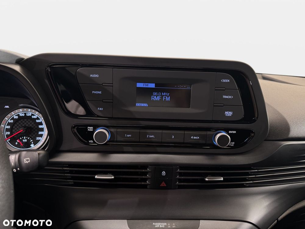 Hyundai i20 - 21