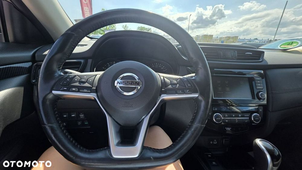 Nissan X-Trail - 10