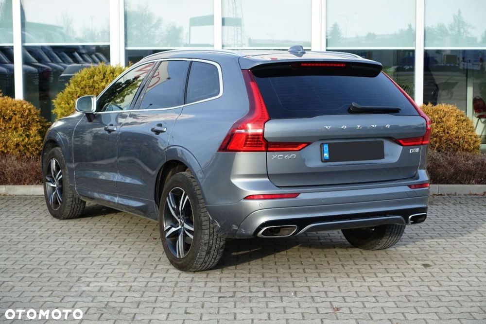 Volvo XC 60 - 4