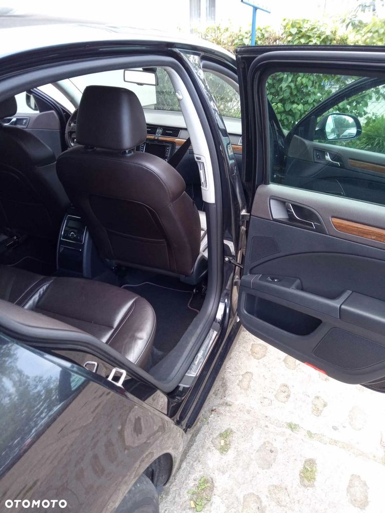 Skoda Superb 2.0 TSI L&K DSG - 17