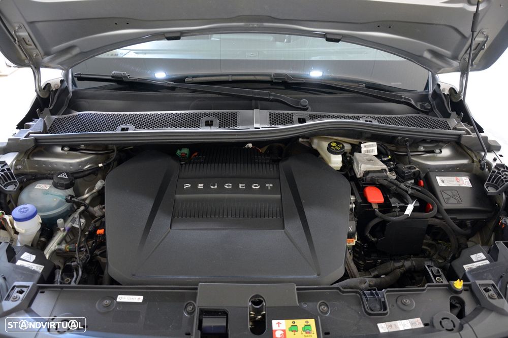 Peugeot e-208 50 kWh GT - 30