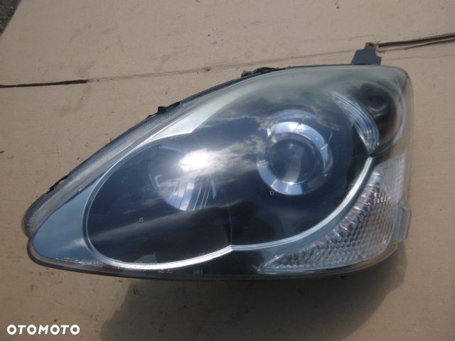 LAMPA LEWY PRZÓD LEWA PRZEDNIA HONDA CIVIC VII LIFT HB 5D 04-06 - 2