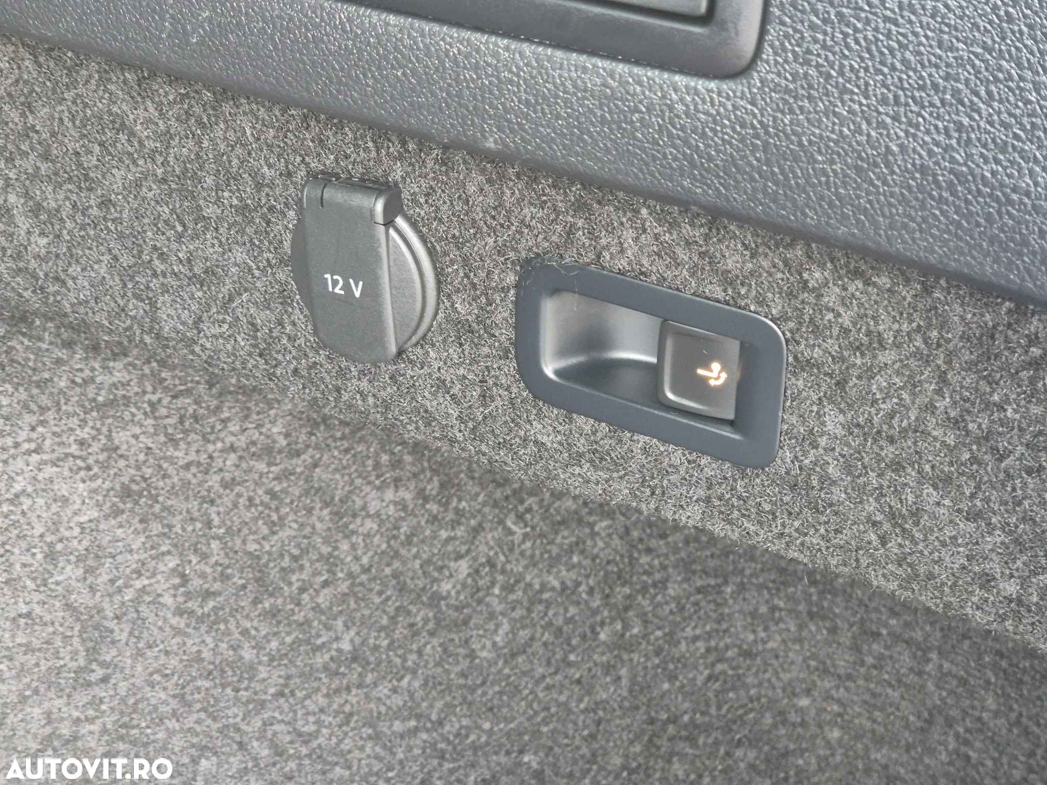 Volkswagen Passat Variant 1.4 TSI Plug-In-Hybrid DSG GTE - 31