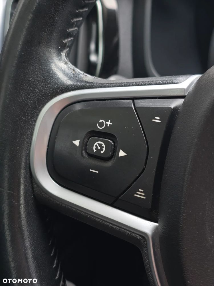 Volvo V60 D3 Geartronic - 29