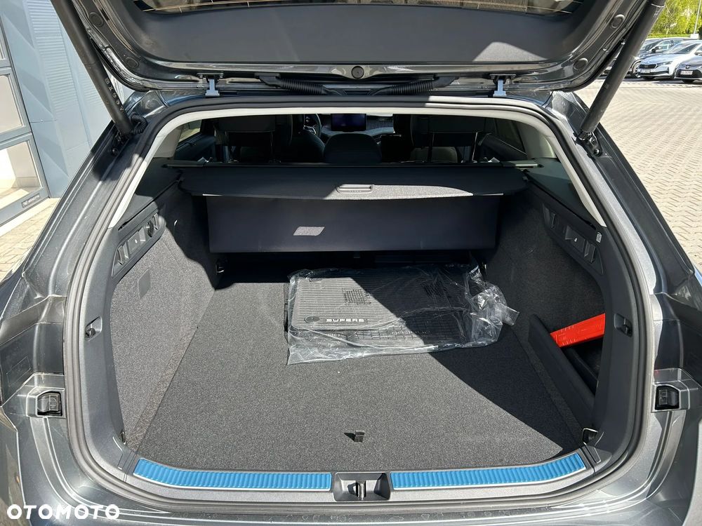 Skoda Superb 1.5 TSI Plug-in Hybrid Edition 130 DSG - 11