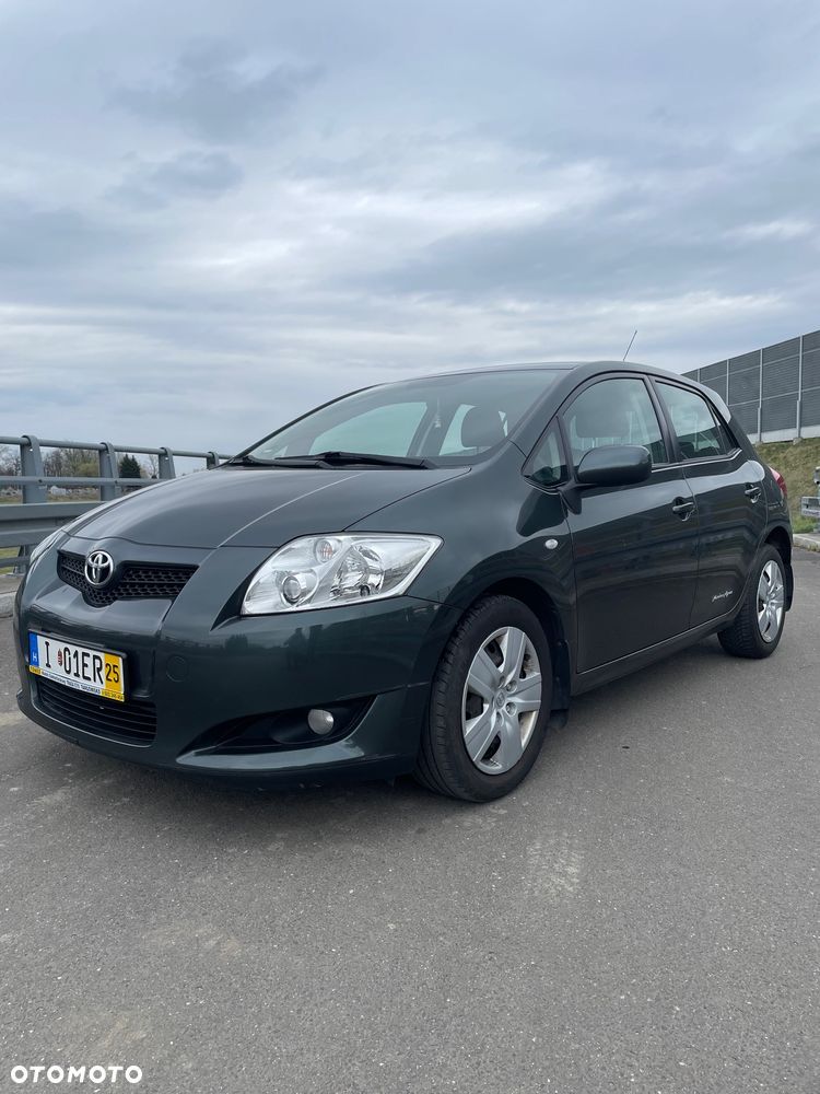 Toyota Auris - 5