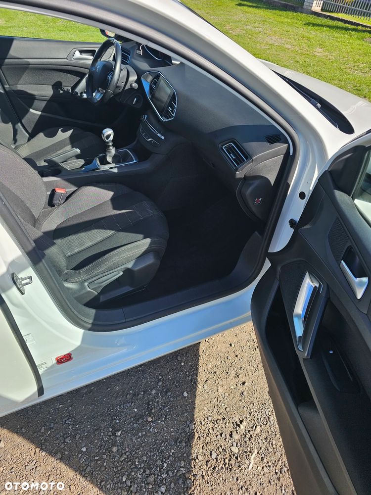 Peugeot 308 - 12