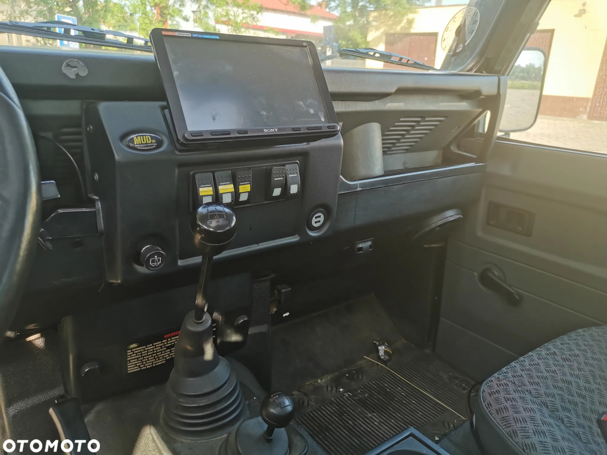 Land Rover Defender 90 2.5 TD5 - 9
