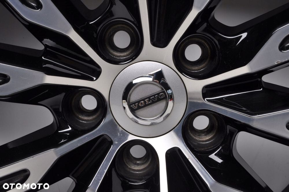 VOLVO XC60 II FELGA ALUMINIOWA 31423852 7,5x19 ET50,5 5X108 - 5