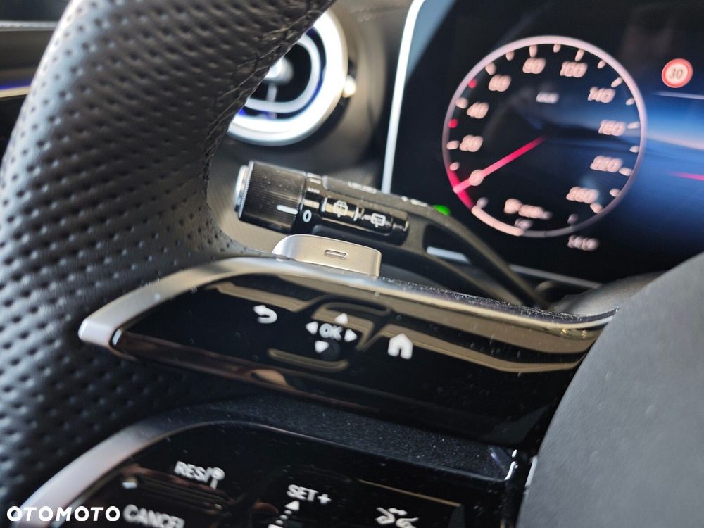 Mercedes-Benz GLC 220 d mHEV 4-Matic AMG Line - 31