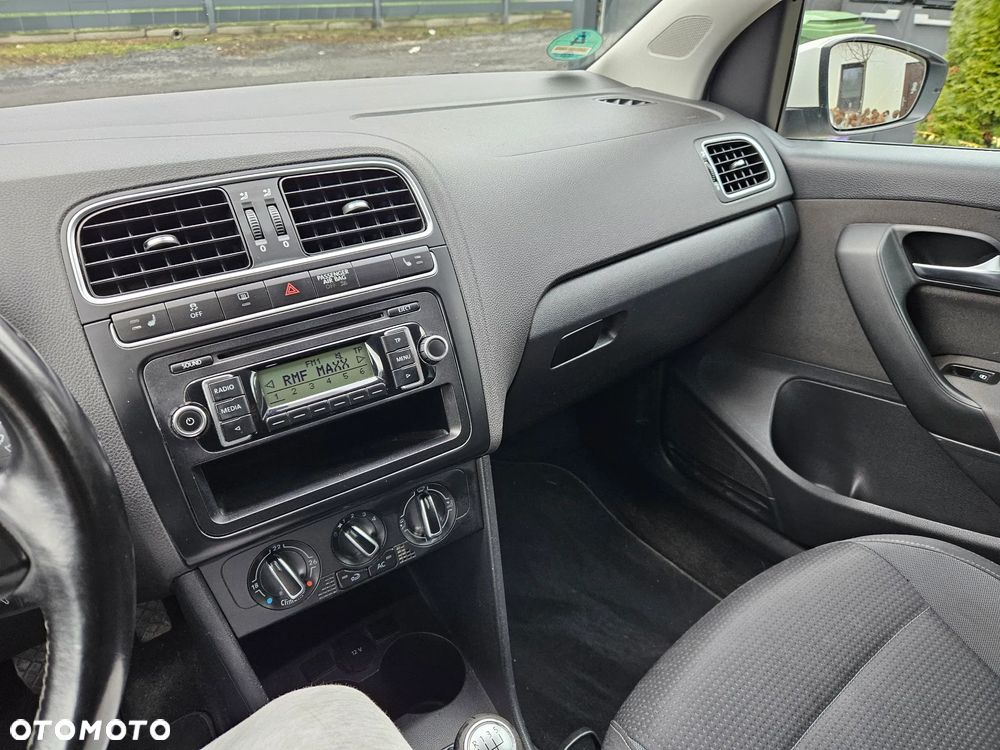 Volkswagen Polo 1.2 Team - 20