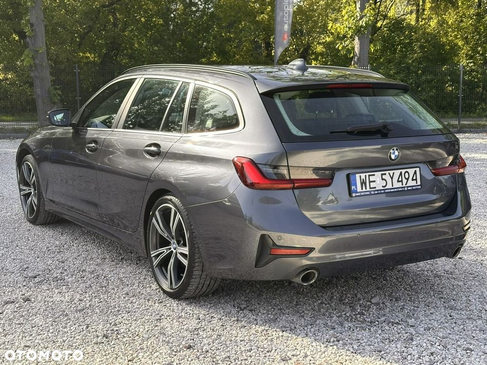 BMW Seria 3 318i Sport Line - 5