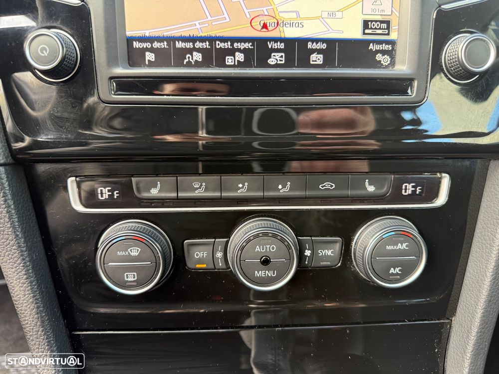 VW Golf Variant 1.6 TDi Highline - 29