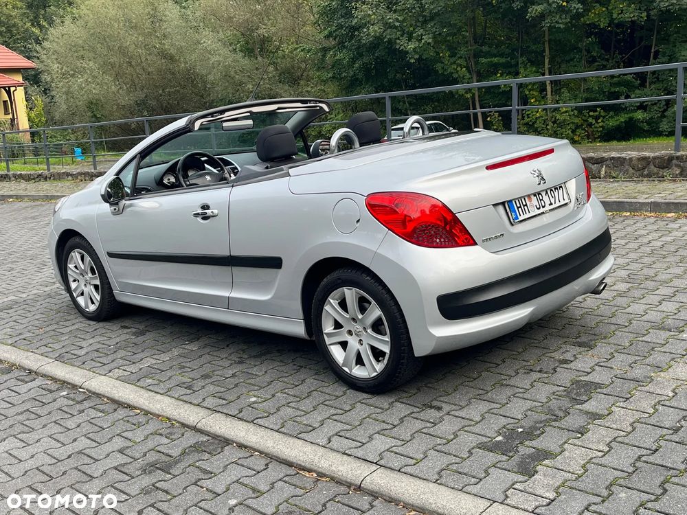 Peugeot 207 CC - 7