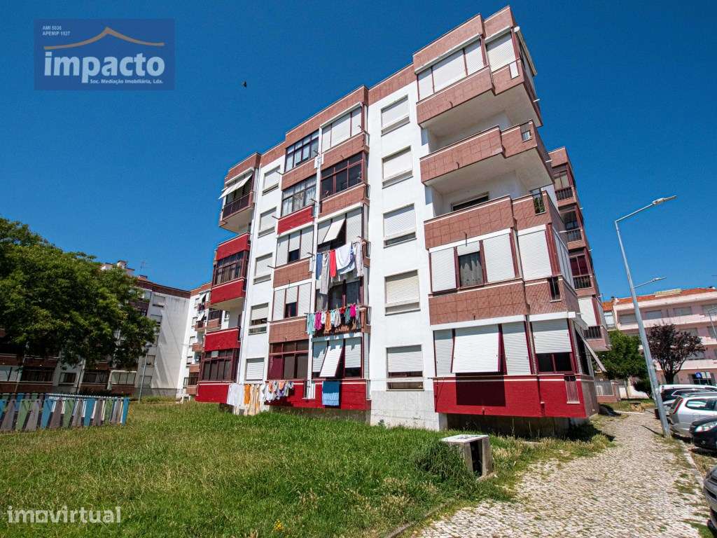 EXCELENTE T3, Remodelado, varandas e arrecadação, CENTRAL, Alverca - Grande imagem: 2/25