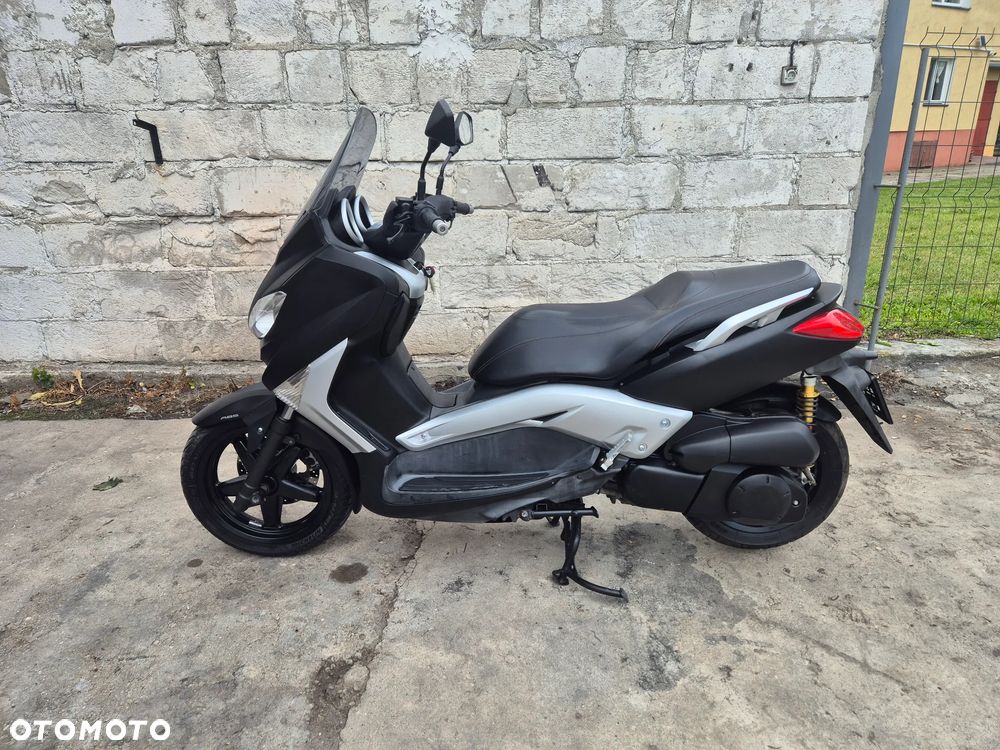 Yamaha X-max - 1