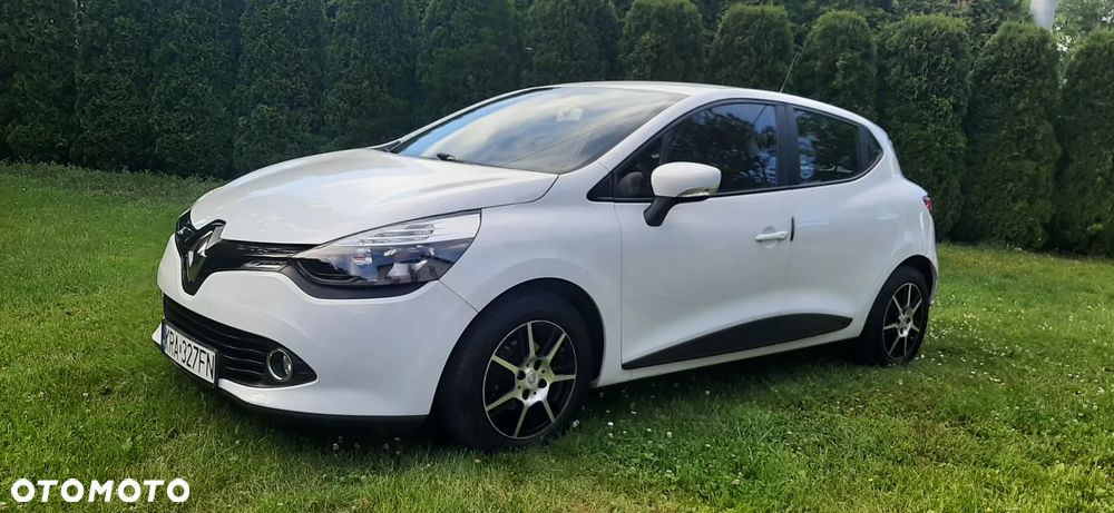 Renault Clio - 17