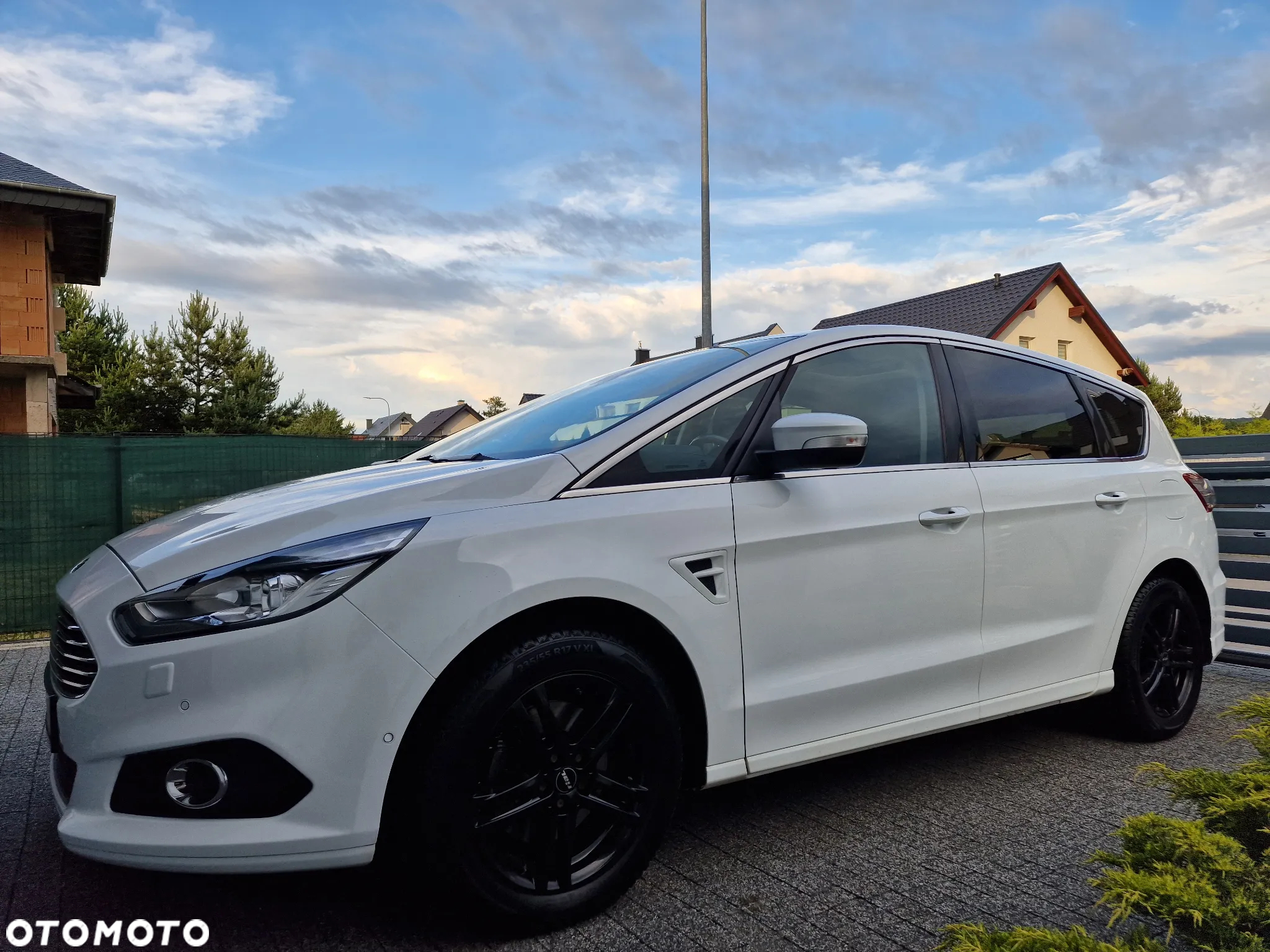 Ford S-Max 2.0 TDCi Titanium - 4
