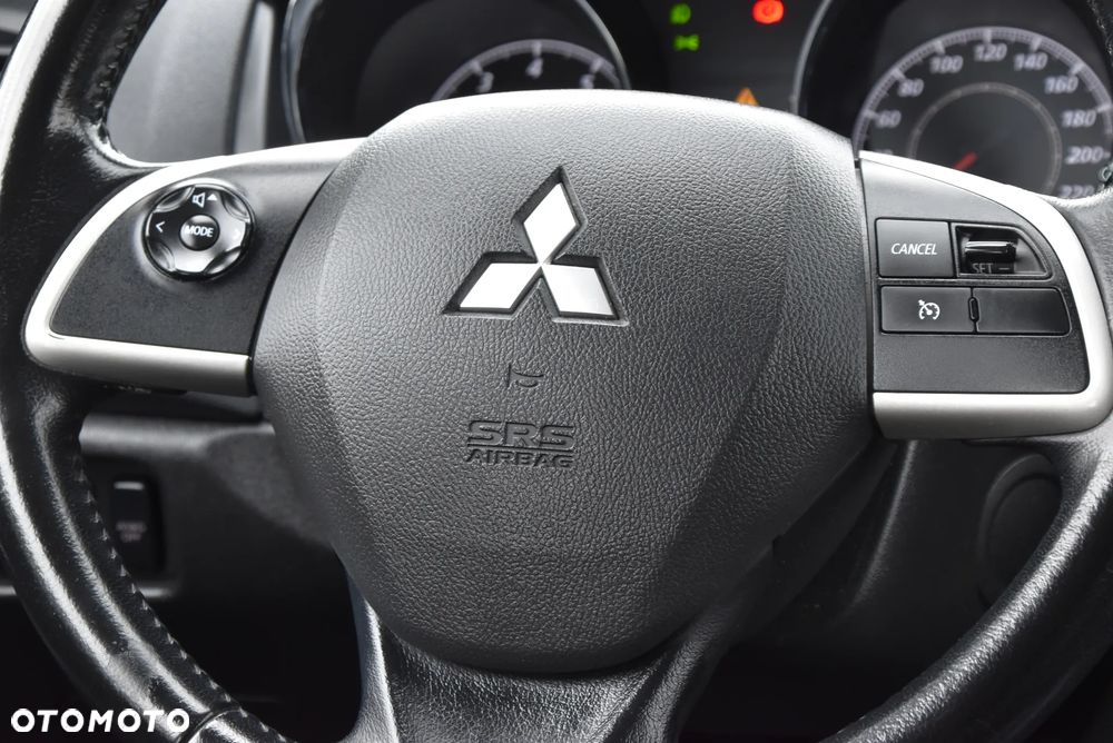 Mitsubishi ASX 1.6 2WD Edition II - 17