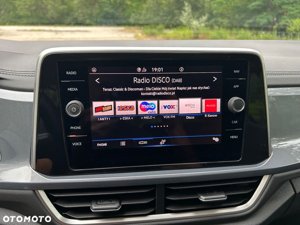 Volkswagen T-Roc 1.5 TSI Style DSG - 23