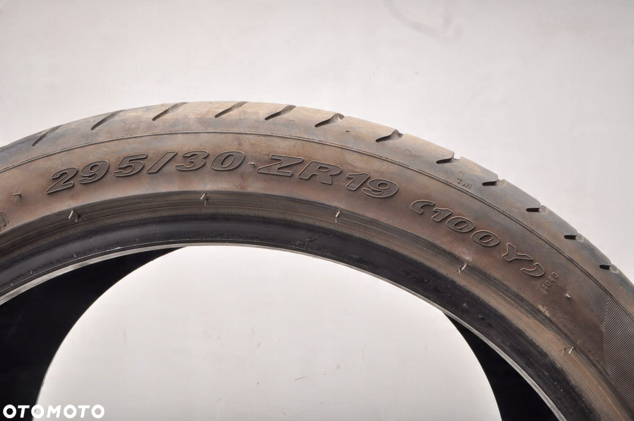 1X OPONA PIRELLI P ZERO 295/30R19  2021R - 7