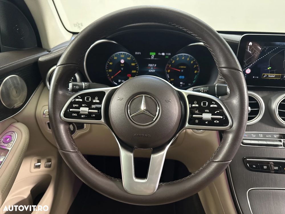 Mercedes-Benz GLC - 18