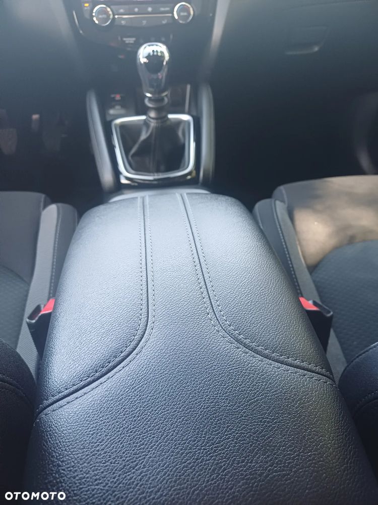 Nissan Qashqai 1.7 dCi 4x4 Tekna - 20