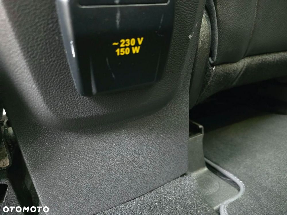 Ford Kuga - 24