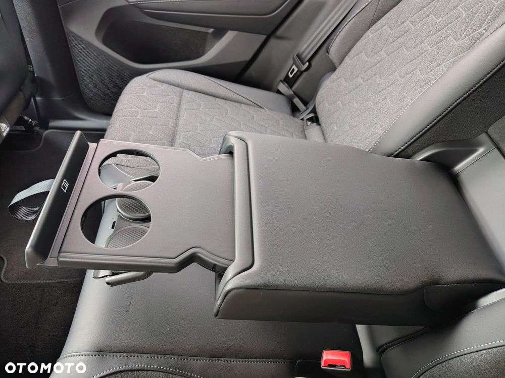 Volkswagen Tiguan - 14