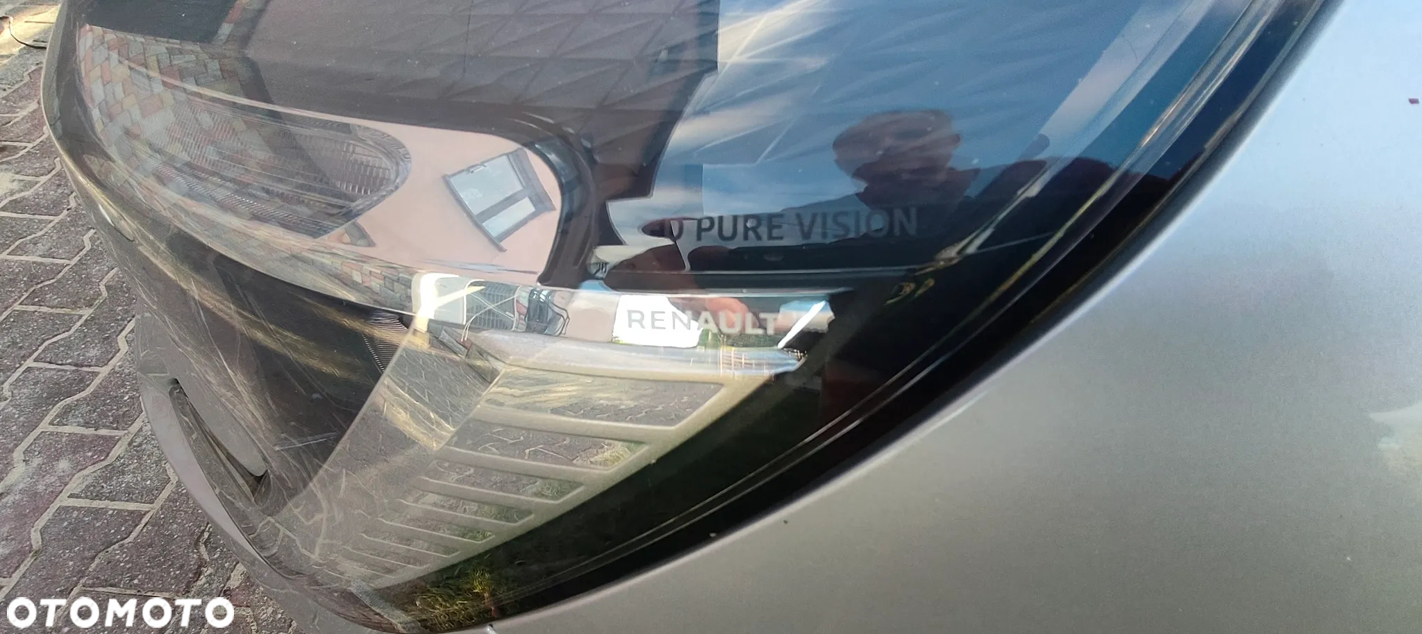 Renault Clio - 23