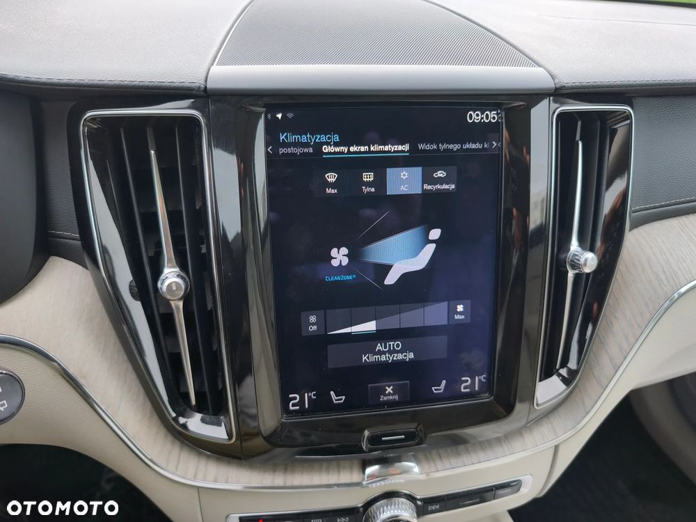 Volvo XC 60 T5 AWD Inscription - 26