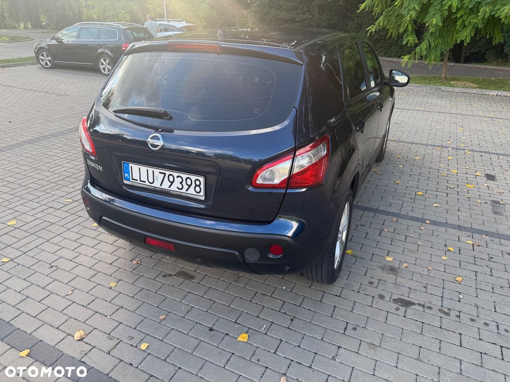 Nissan Qashqai 2.0 Visia - 4