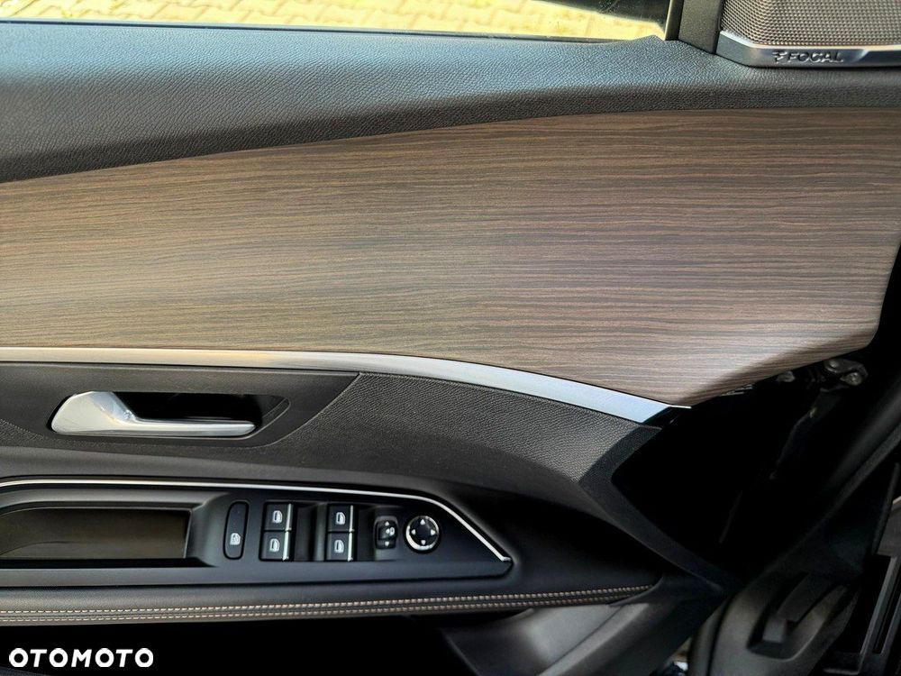 Peugeot 5008 - 17