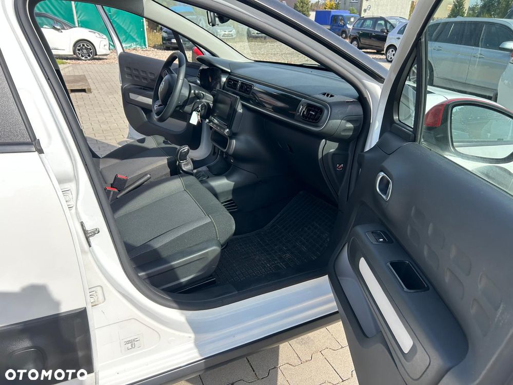 Citroën C3 1.2 PureTech Live - 21