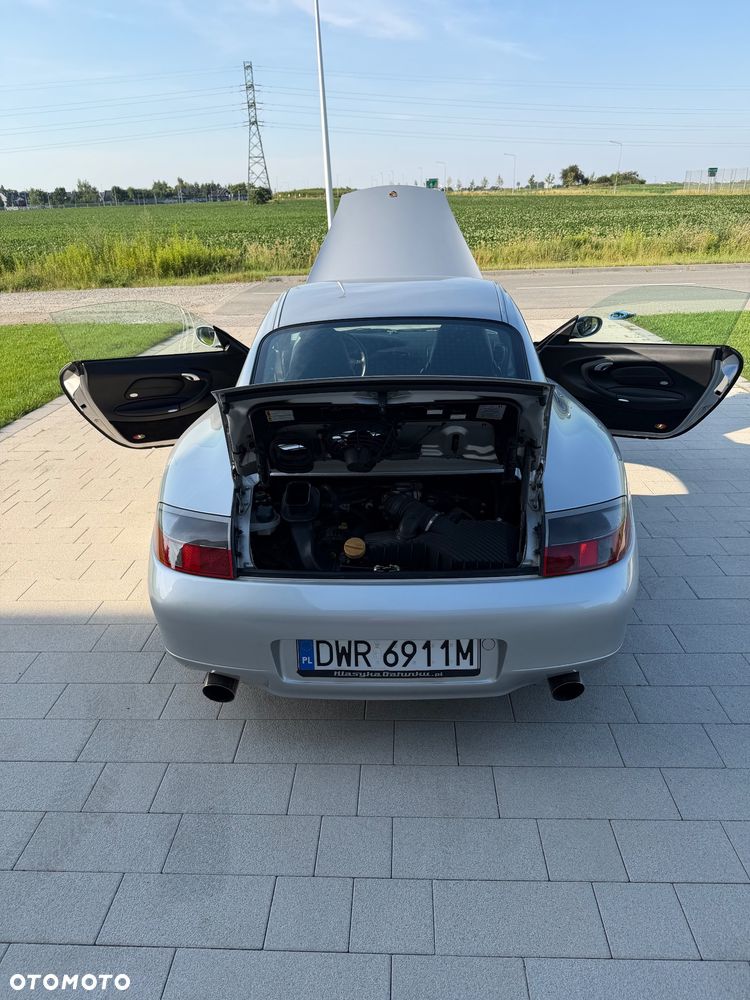 Porsche 911 - 37