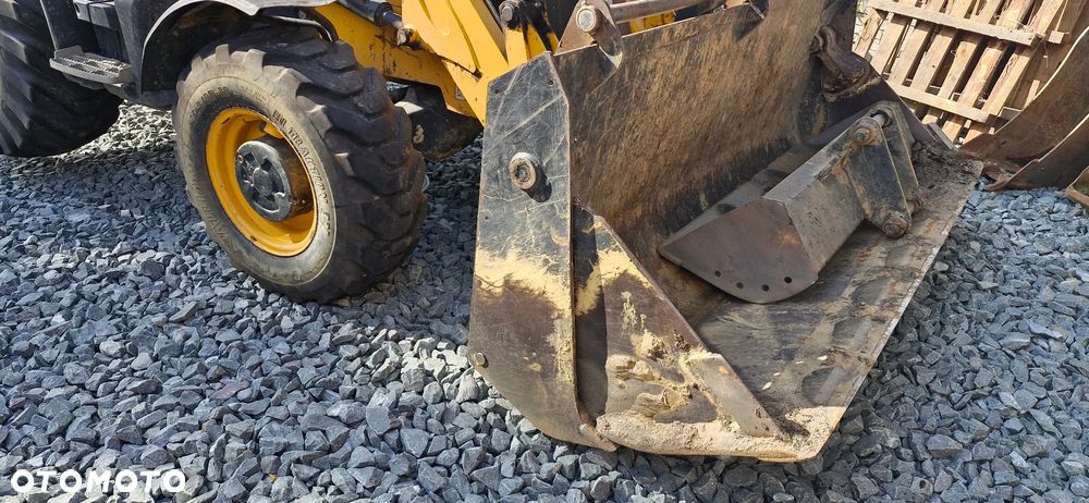 JCB 3cx - 3