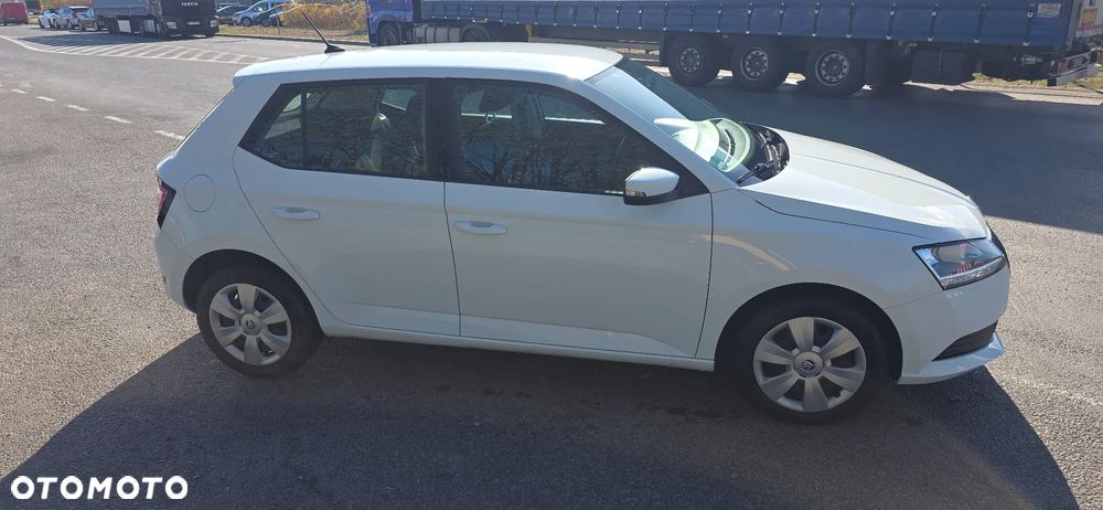Skoda Fabia 1.0 MPI Active - 12