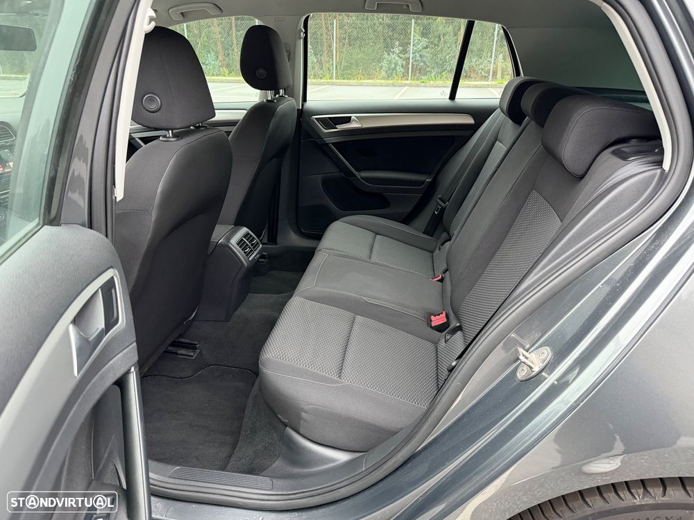 VW Golf 1.0 TSI Confortline - 8