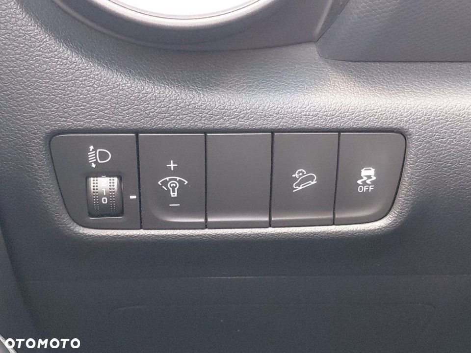 Hyundai Kona - 16