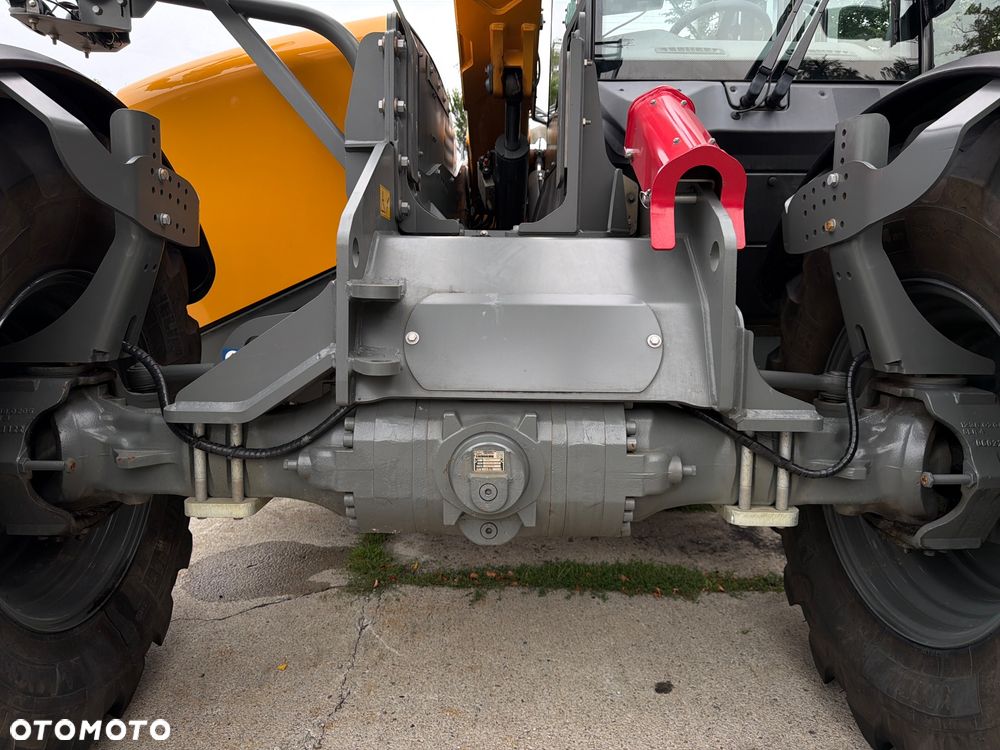 Liebherr Ładowarka Teleskopowa T36-7s - 28
