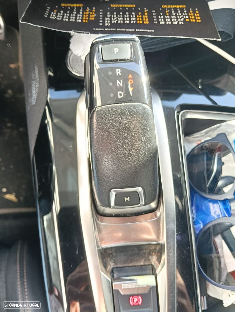 Peugeot 3008 BlueHDi 130 Stop & Start EAT8 Allure - 7
