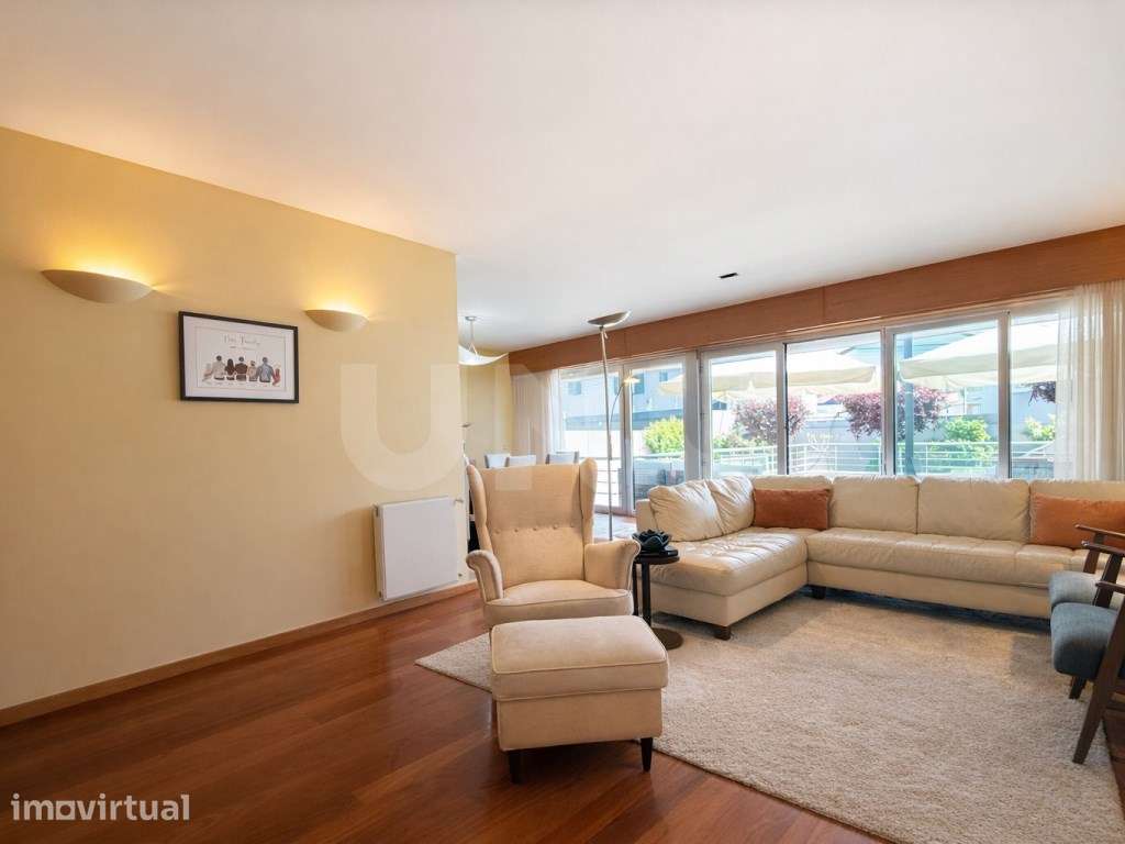 Moradia T5 Moderna com Jardim e Cave Ampla - Árvore, Vila do Conde - Grande imagem: 5/44