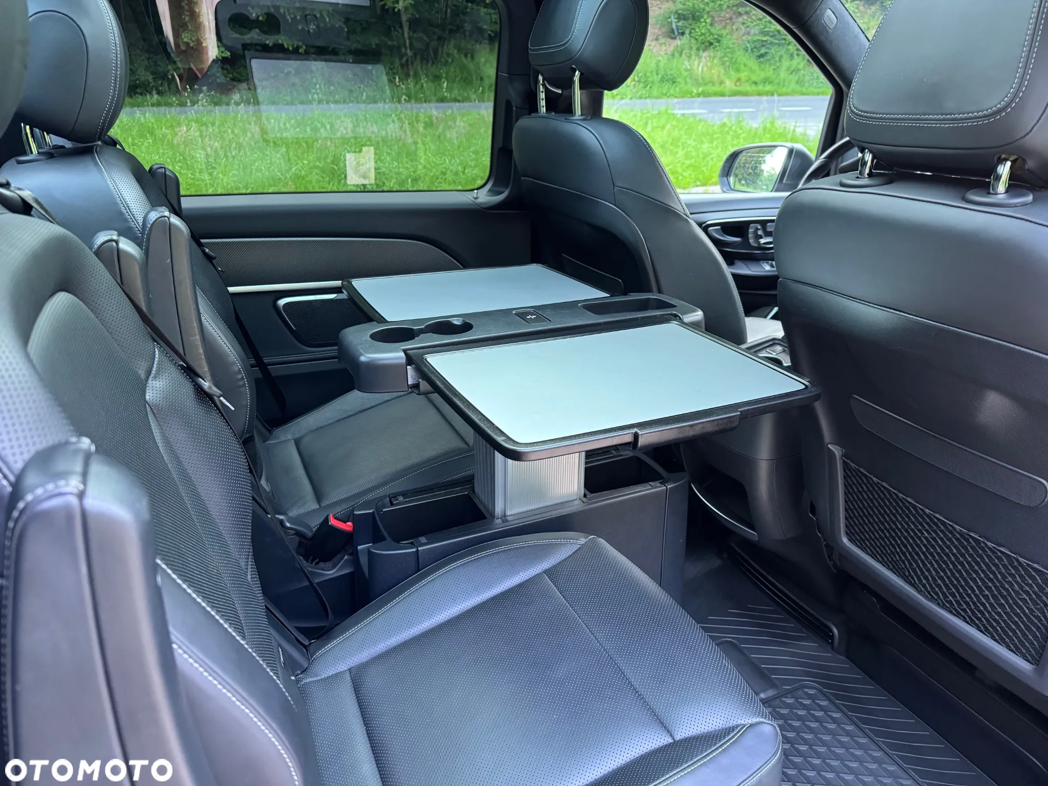 Mercedes-Benz Klasa V 300 d 4-Matic Exclusive 9G-Tronic (d³ugi) - 17