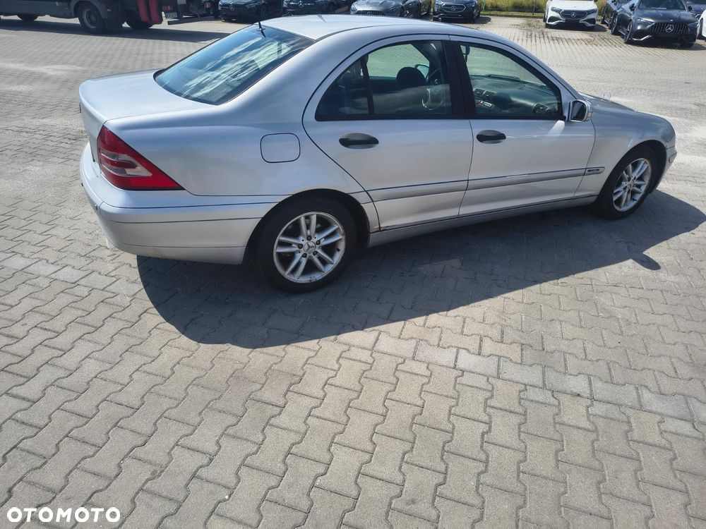 Mercedes-Benz Klasa C - 4