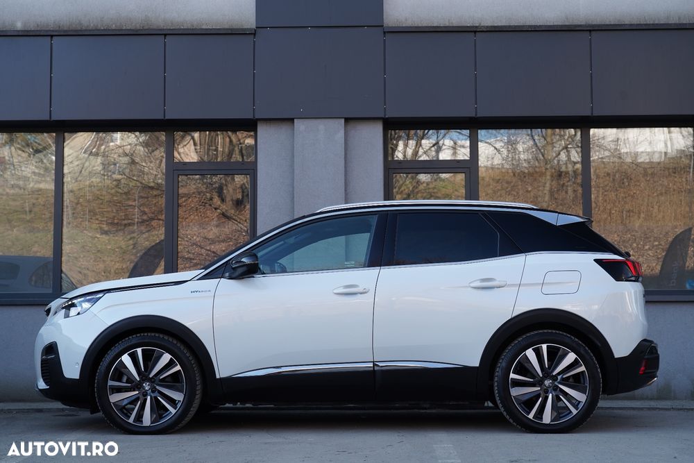 Peugeot 3008 PHEV EAT8 4X4 GT Pack - 25